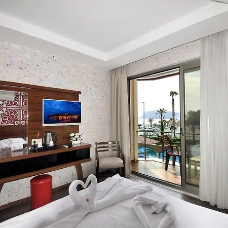 Uk Blue Coast (adults Only) Otel