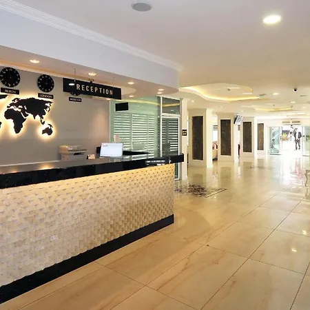 酒店 Uk Blue Coast (adults Only) 4*