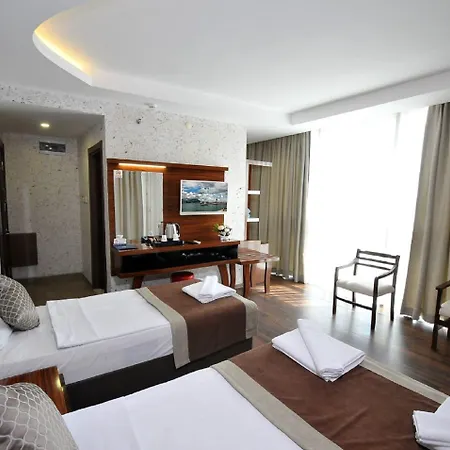 Hotelli Uk Blue Coast (adults Only) 4*
